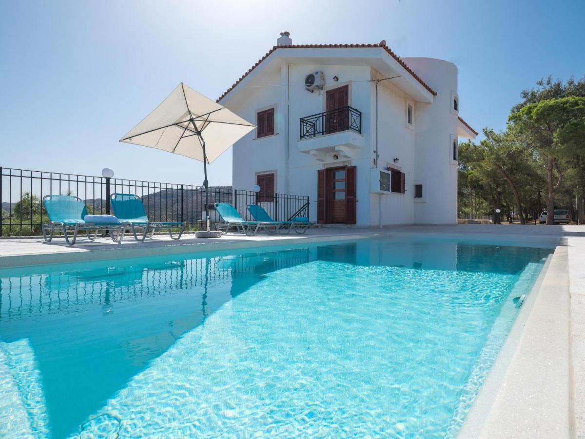 Villa Aura Pine Agia Pelagia  Exterior foto